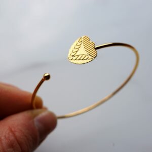 Bracelet femme jonc doré ~ Sarü ~